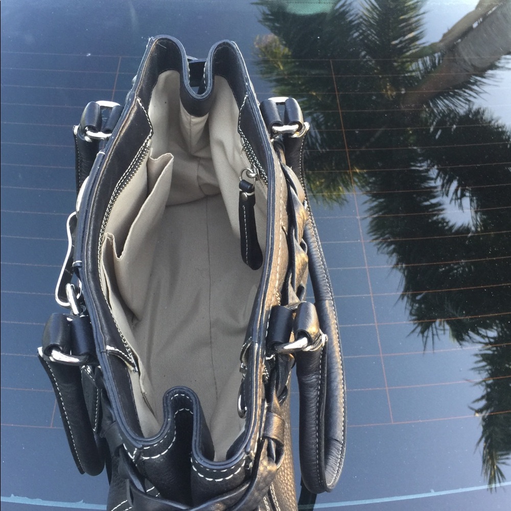 CCO 8Sep23 - Coach Classic Hamptons Black Leather Jackie O Bag - HP 18Aug2022! - Picture 5 of 6
